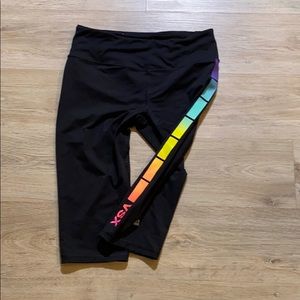 Victoria’s Secret Capri yoga pants